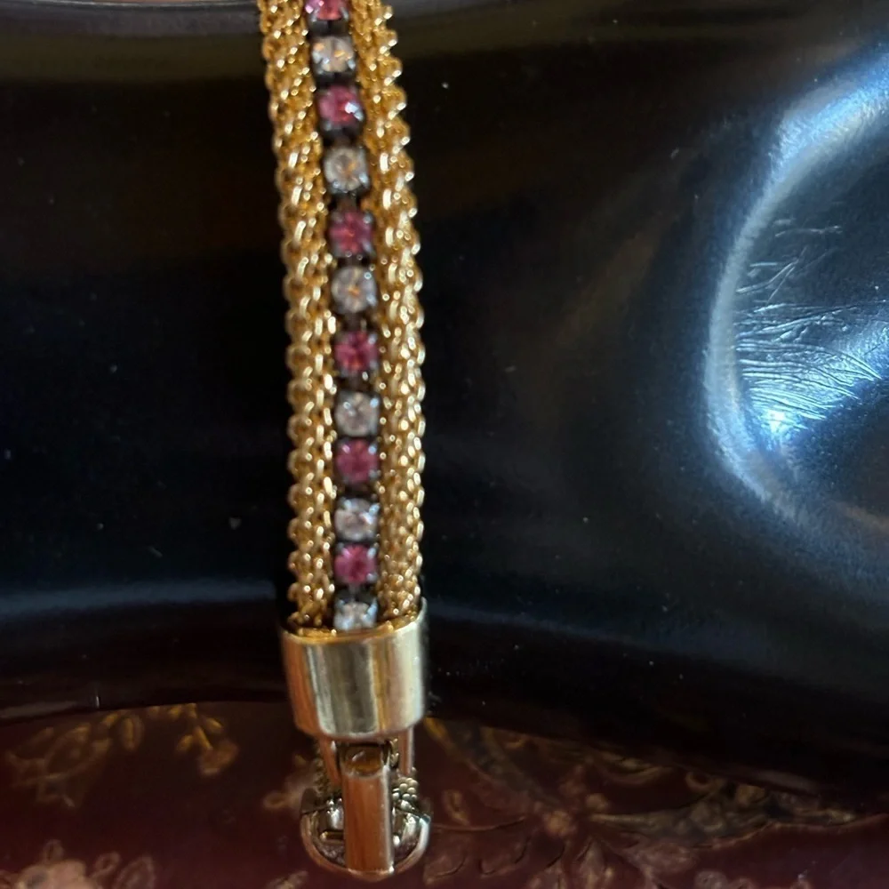 Vintage Goldtone Rope Chain Red Clear Rhinestone Bracelet 6”